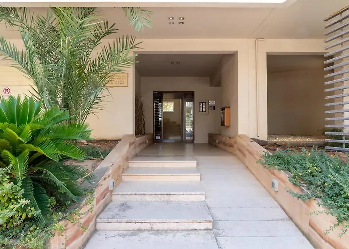 Minos Apartment