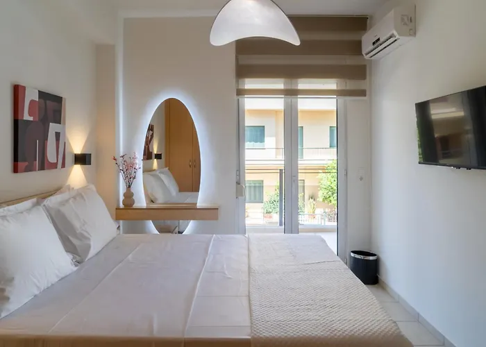 Minos Apartment