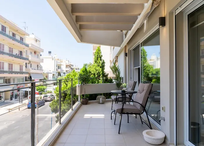 Minos Apartment