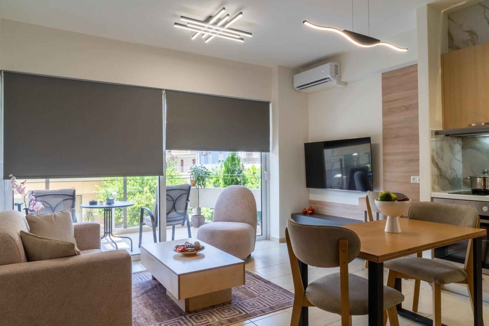 Minos Apartment *